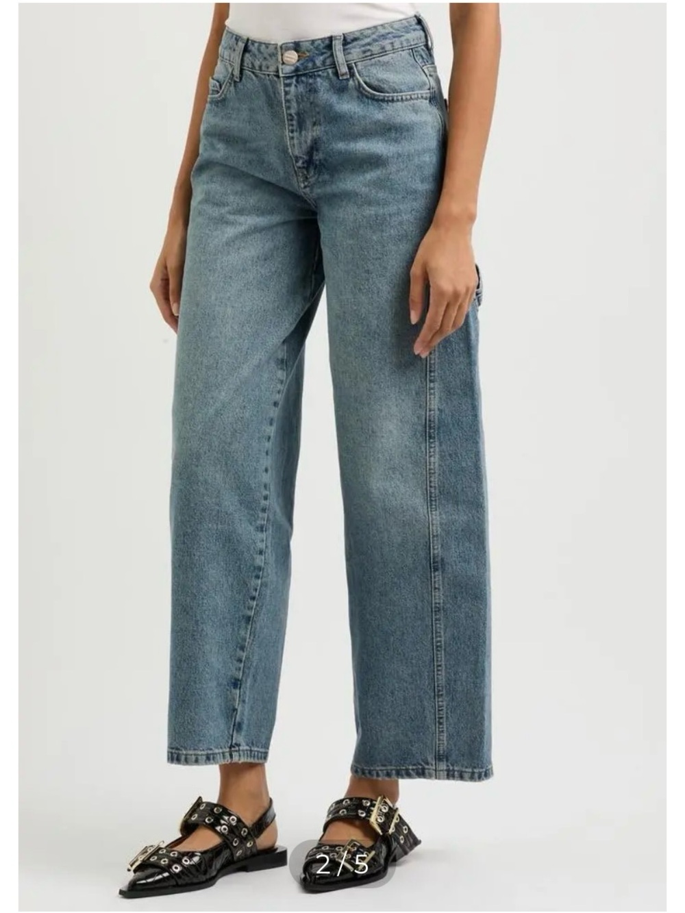 Damson Madder Dion Cropped Barrel Leg Jeans - Picture 2 of 5